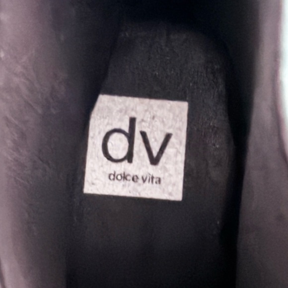 DV Dolce Vita Lobera Black Chelsea Boots - Women’s Size 8 - NEW - Picture 3 of 4